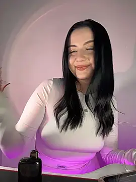 DREAM L0la online show from May 2026 02:57:01 PM