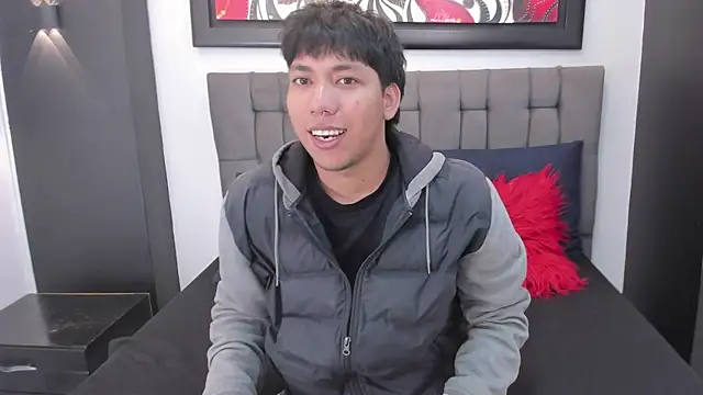 jhoan evanss online show from July 2026 11:11:01 PM