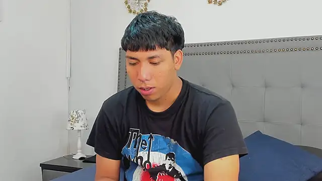 jhoan evanss online show from June 2026 01:59:02 AM