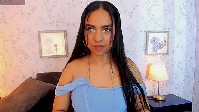 Snapshot of Dulcerouss__ chatting on May 2026 11:47:02 AM Dulcerouss online show from May 2026 11:47:02 AM