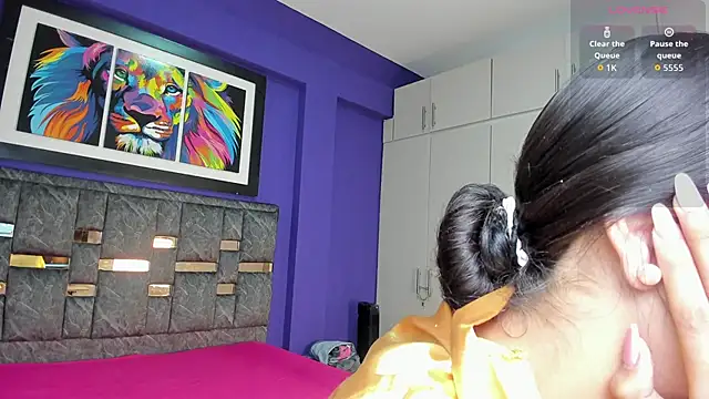 jade lov online show from May 2026 12:13:02 PM