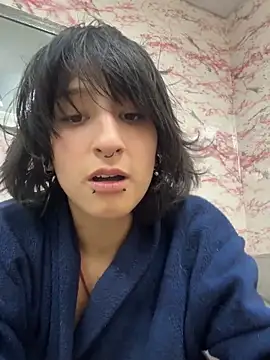 Evelin Hellsing online show from June 2026 11:44:02 AM