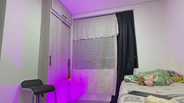  peachyboy online show from July 2026 04:02:02 AM