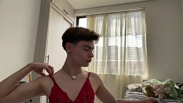  peachyboy online show from June 2026 07:19:01 PM