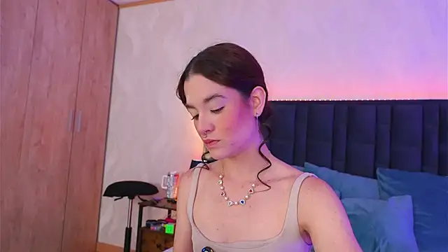 LucyFlame online show from June 2026 04:10:02 AM