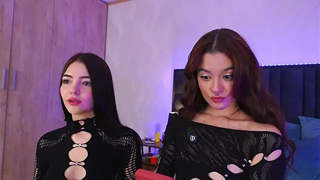 LucyFlame online show from June 2026 04:13:02 AM