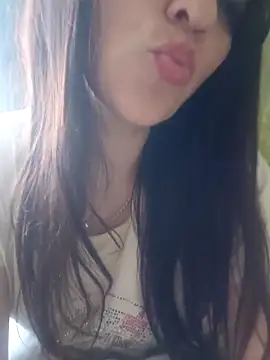 MalvikaLov online show from May 2026 03:04:02 PM