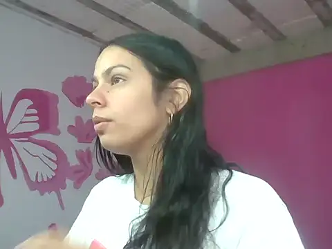 pamelaamorette online show from June 2026 12:06:02 PM
