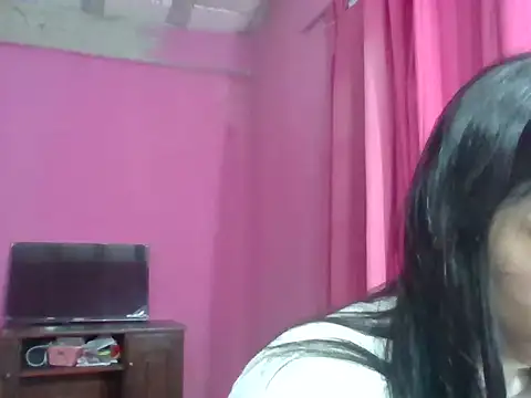 pamelaamorette online show from May 2026 01:17:02 AM