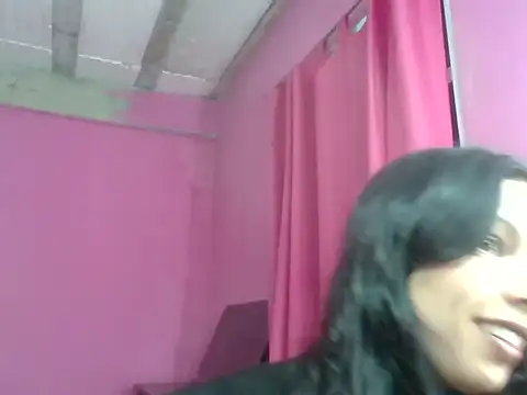 pamelaamorette online show from May 2026 01:26:01 AM