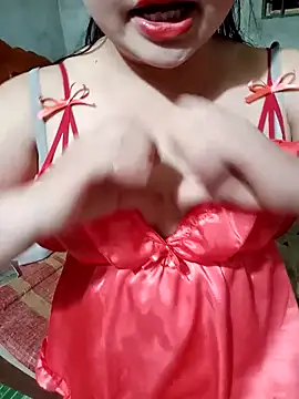 Snapshot of Lily_Henry chatting on May 2026 03:38:01 PM Lily Henry online show from May 2026 03:38:01 PM