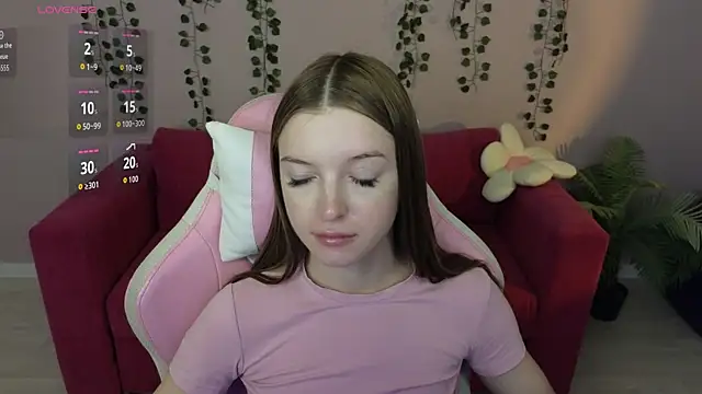 Snapshot of Eva_Th0mpson chatting on July 2026 01:06:02 AM Eva Th0mpson online show from July 2026 01:06:02 AM