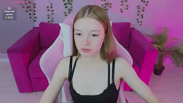 Eva Th0mpson online show from June 2026 12:59:01 AM