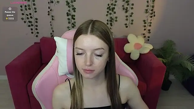 Snapshot of Eva_Th0mpson chatting on July 2026 01:05:02 AM Eva Th0mpson online show from July 2026 01:05:02 AM