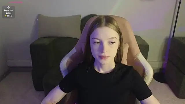 Eva Th0mpson online show from June 2026 01:29:01 AM