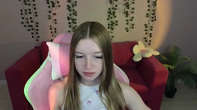 Snapshot of Eva_Th0mpson chatting on June 2026 12:54:02 AM Eva Th0mpson online show from June 2026 12:54:02 AM