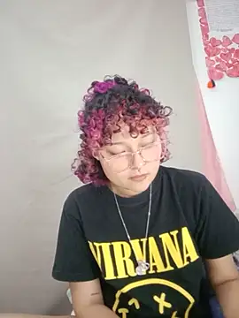 Ari vibesX online show from June 2026 12:00:02 AM