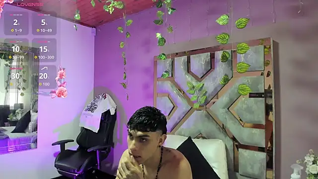 SCARLEXXX LYAN online show from June 2026 07:07:01 PM