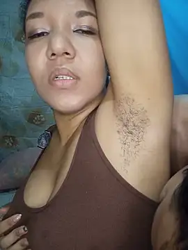 Amber Onys online show from June 2026 03:30:01 AM