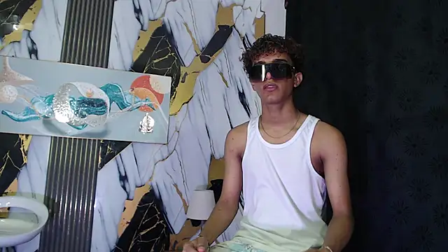 GOLDEN 2026 online show from June 2026 07:24:01 PM