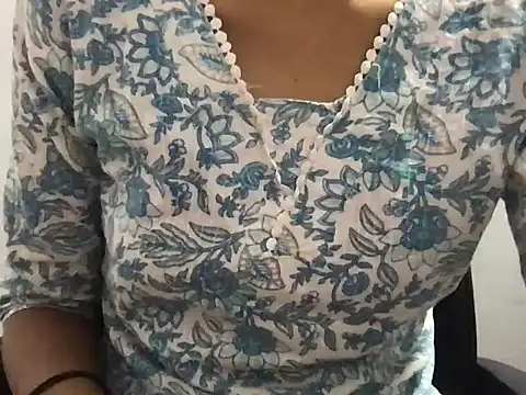 Harleen Kaur07 online show from June 2026 12:22:01 PM