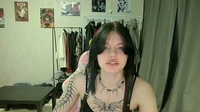 VeIvetLure online show from May 2026 06:14:01 PM