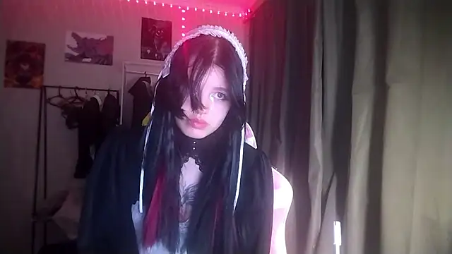 VeIvetLure online show from May 2026 05:04:02 PM