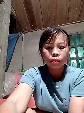 daisyy2 online show from May 2026 10:03:01 PM