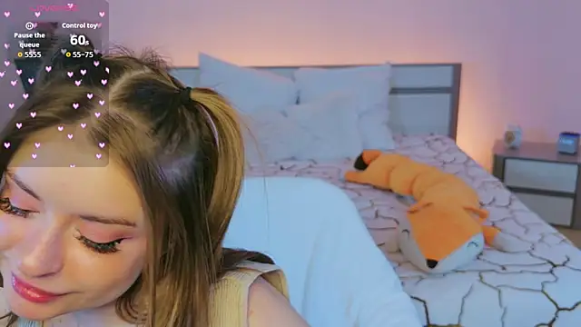 selenamils online show from July 2026 01:38:02 AM