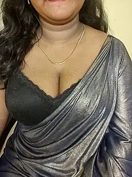 Sravani cutee  online show from June 2026 06:29:01 PM