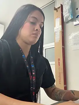 marianm29-1 online show from May 2026 12:49:01 PM
