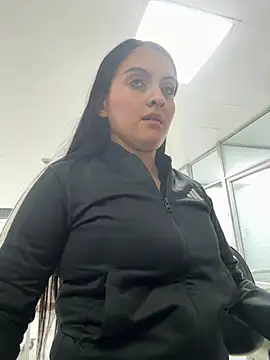 marianm29-1 online show from May 2026 07:35:02 AM