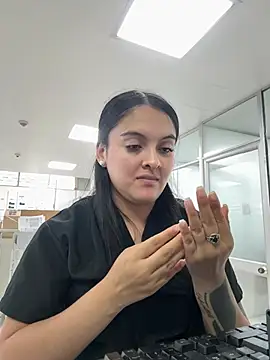 marianm29-1 online show from May 2026 07:28:02 PM