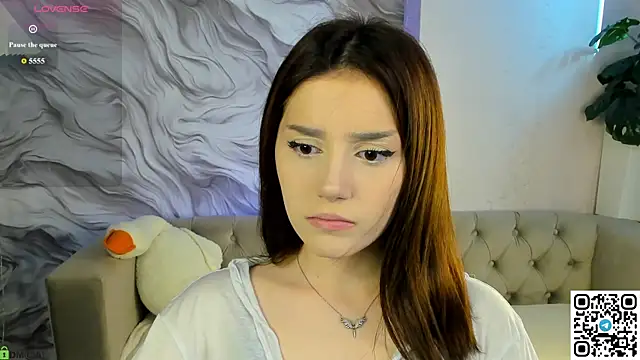 Lonny Peach online show from July 2026 03:06:02 AM