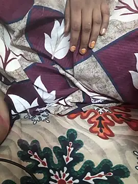 URMILASJX online show from July 2026 02:05:17 AM
