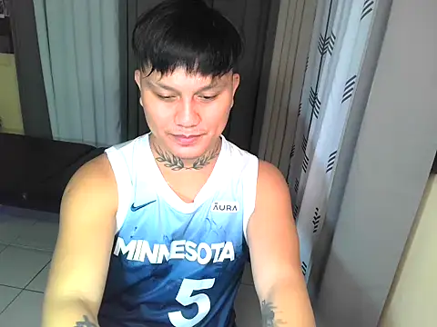 Ashtonfuckingboi online show from May 2026 03:56:02 PM