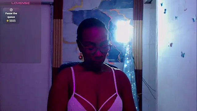 jannyheat online show from March 2026 05:22:01 AM