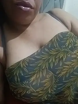 spicydalou3a online show from July 2026 12:10:01 AM