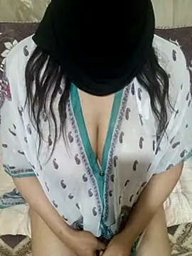 spicydalou3a online show from May 2026 01:04:01 AM