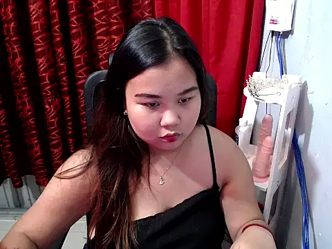hotchickgirl online show from June 2026 12:10:02 PM