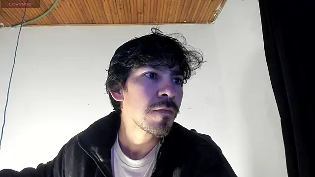 Snapshot of Piter_Drako chatting on August 2026 11:20:02 PM Piter Drako online show from August 2026 11:20:02 PM
