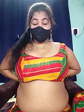 Snapshot of Polly-bhabi chatting on May 2026 08:24:02 PM Polly-bhabi online show from May 2026 08:24:02 PM
