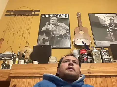 alecsgzz online show from June 2026 11:53:02 PM