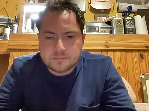 alecsgzz online show from May 2026 01:52:01 AM