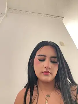 SCARLETVELVET  online show from June 2026 05:51:02 PM