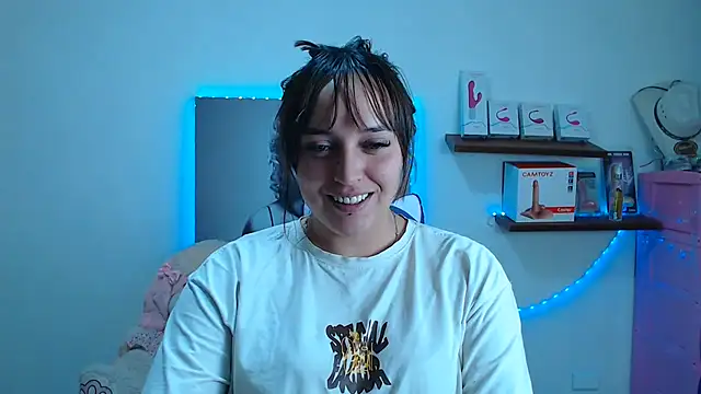 anyela bubble18 online show from July 2026 02:40:02 AM