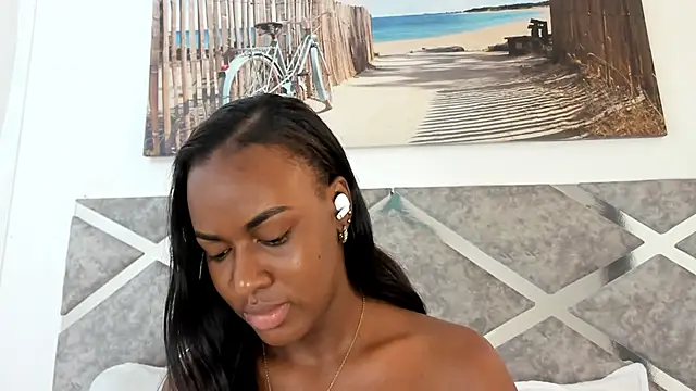 Alisson-Noa online show from May 2026 12:58:02 PM
