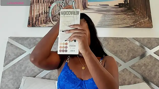 Alisson-Noa online show from May 2026 12:55:01 PM