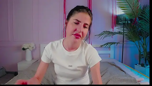 Emily xoo online show from May 2026 01:57:16 AM