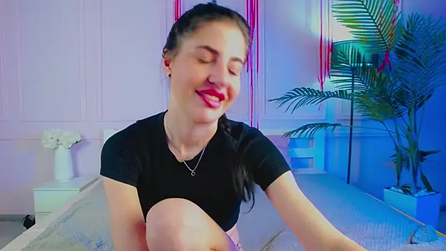 Emily xoo online show from May 2026 06:27:02 PM
